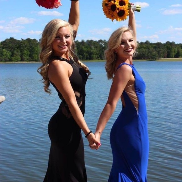 Prom Dress - Picture 3 of 5